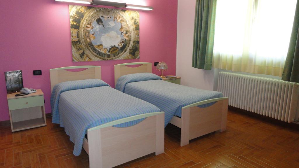 Albergo Ristorante Fratte Fregona ภายนอก รูปภาพ